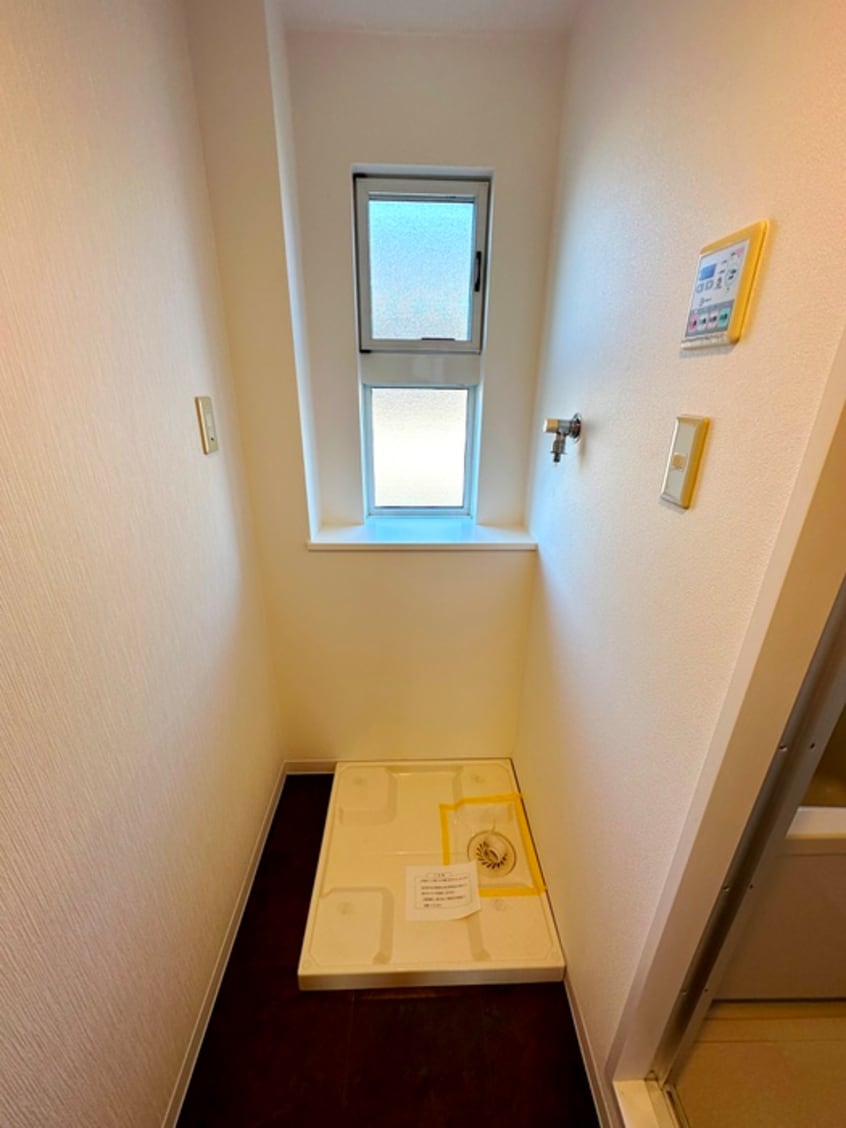 洗濯機置場 エバ－パティオHA