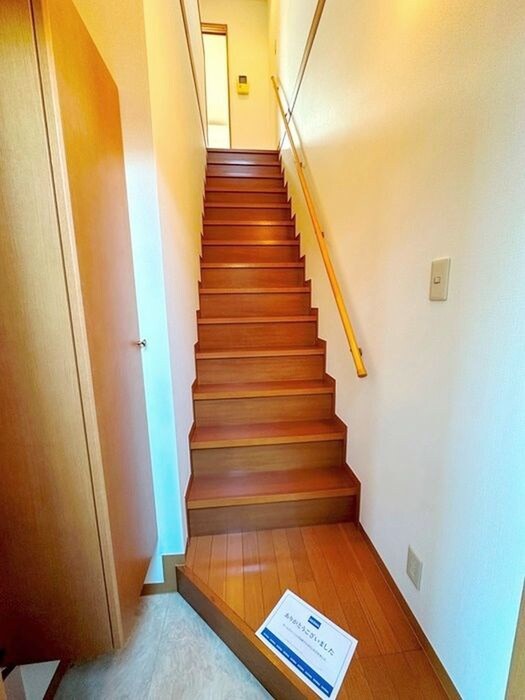 玄関 エバ－パティオHA