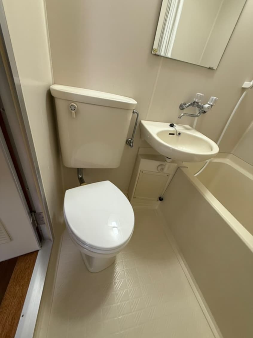 トイレ ビレッジＯＭＵＲＯ