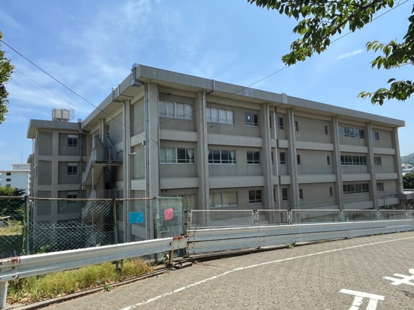 池上小学校(小学校)まで518m ハイム金谷Ｂ