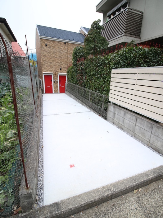 エントランス部分 ハーミットクラブハウスコルド