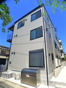 エクセラン西新井大師の外観