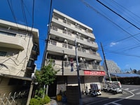 カ－サ　フェリ－チェ