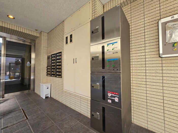 エントランス部分 カ－サ　フェリ－チェ