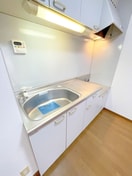 キッチン アムール　Ｃａｇｅ