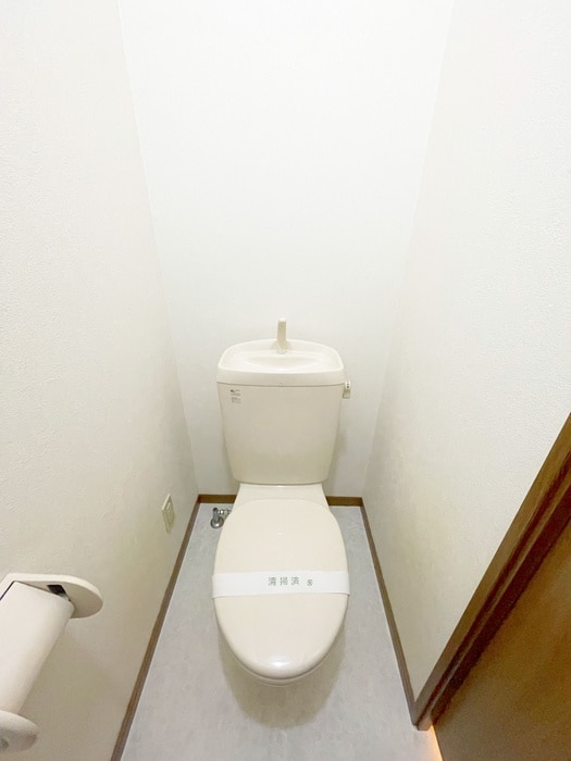 トイレ アムール　Ｃａｇｅ