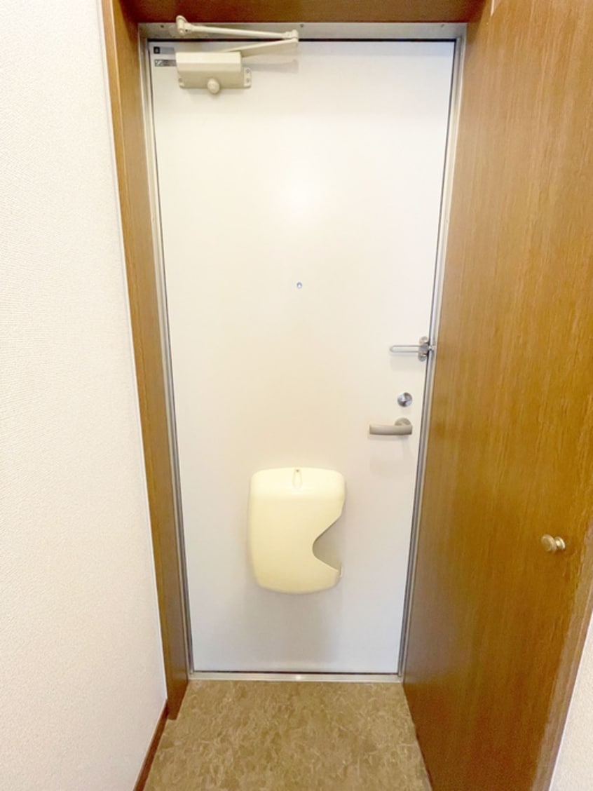 玄関 アムール　Ｃａｇｅ