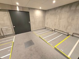 バイク置き場