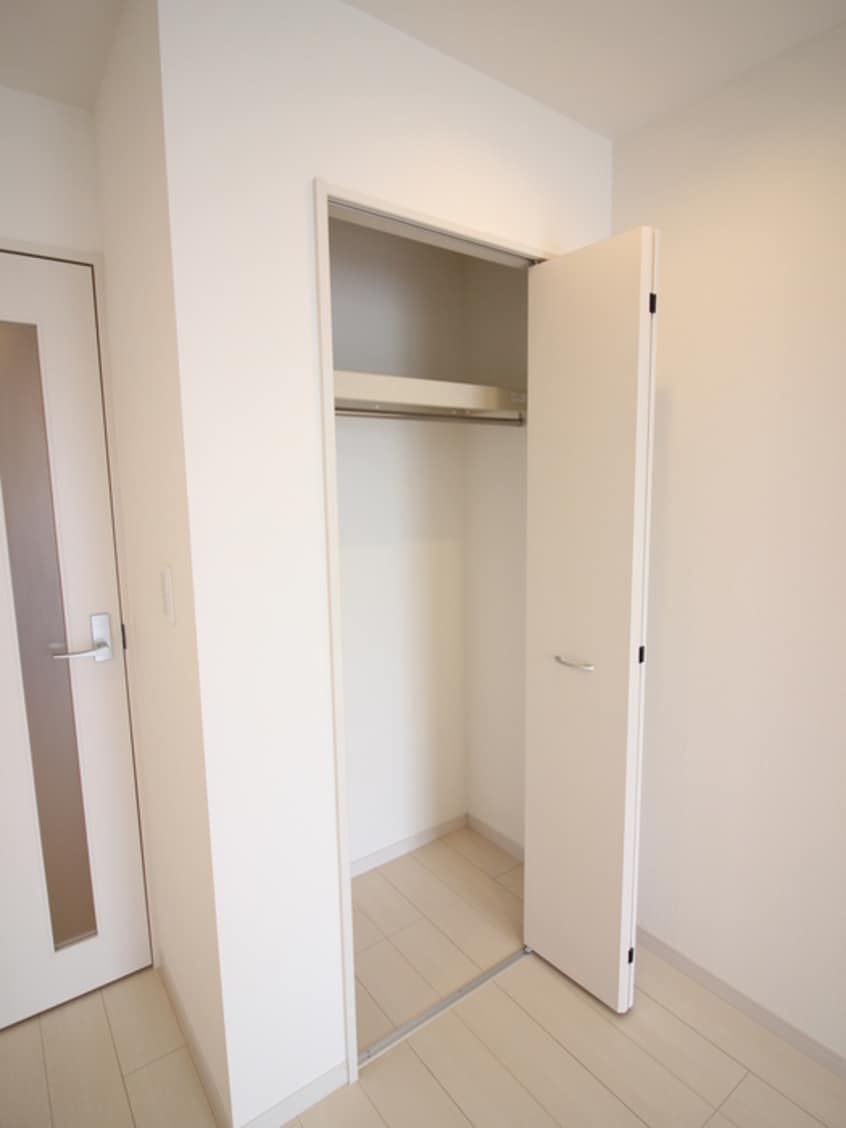 収納 リブリ･Ｅｓｐｏｉｒ　弐番館