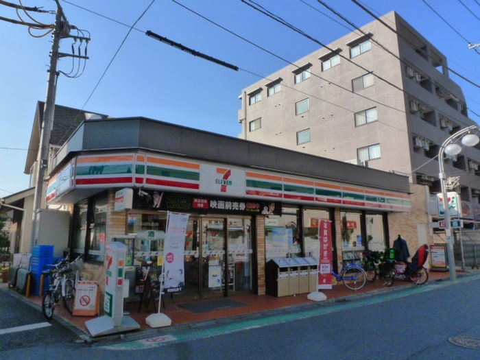 セブンイレブン(コンビニ)まで300m マブルーク・アビシオン