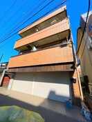 サンデートビルの外観