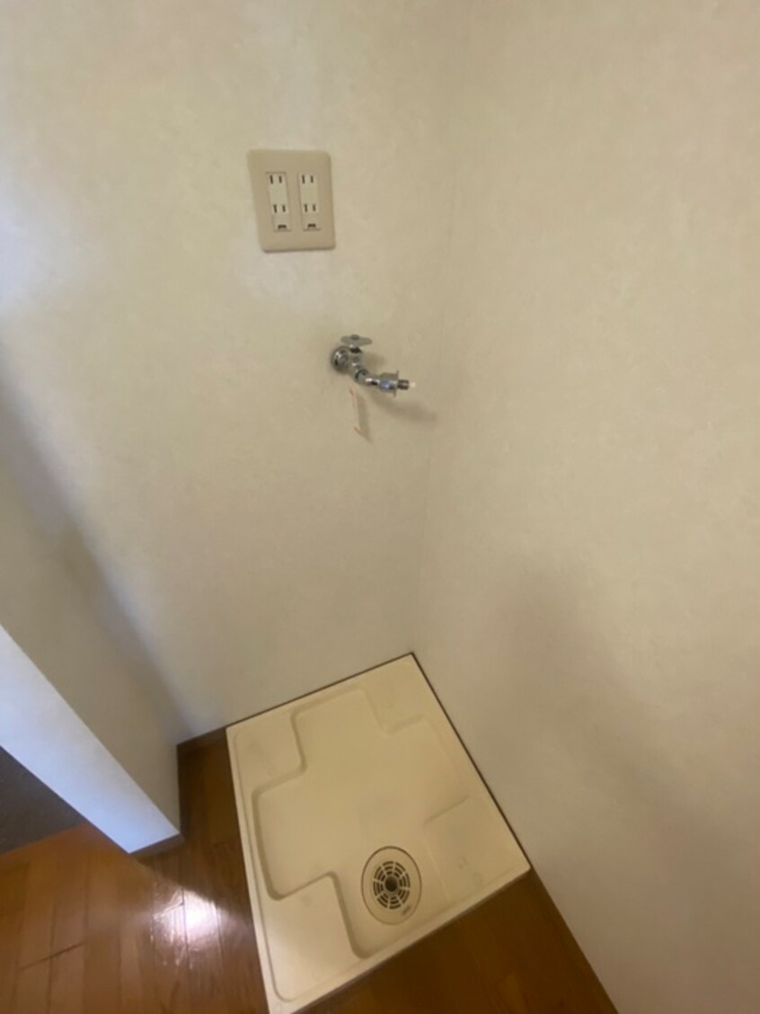 洗濯機置場 スカイリ－ヴェ