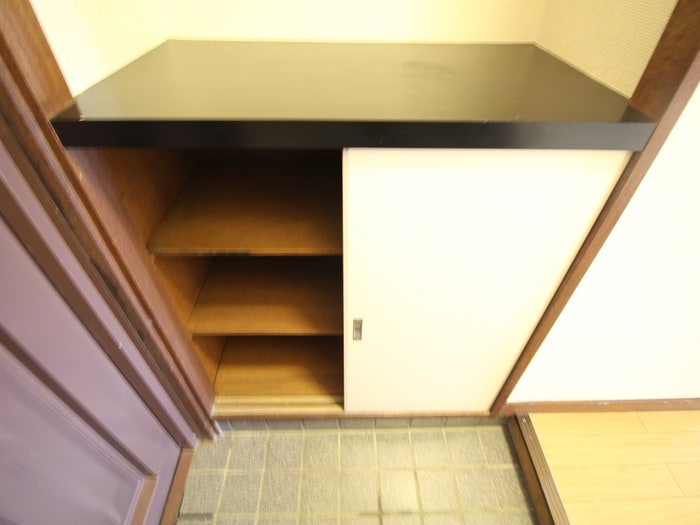 靴箱 ヴィラ赤津