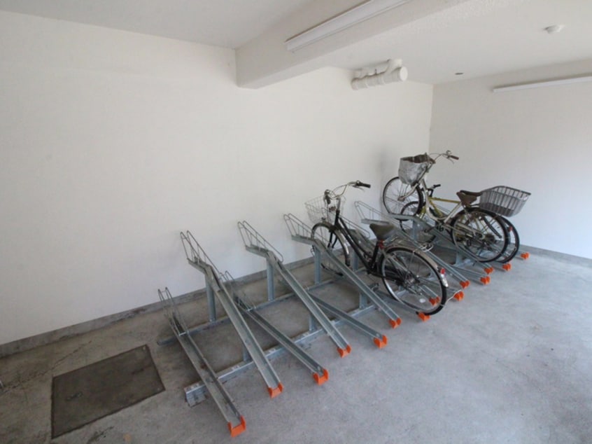 駐輪場 パークサイド壱番館