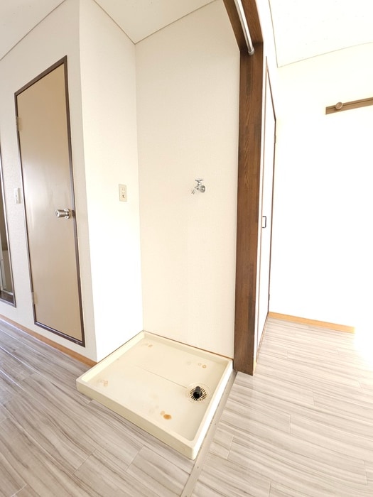 洗濯機置場 トレ－シ－中山