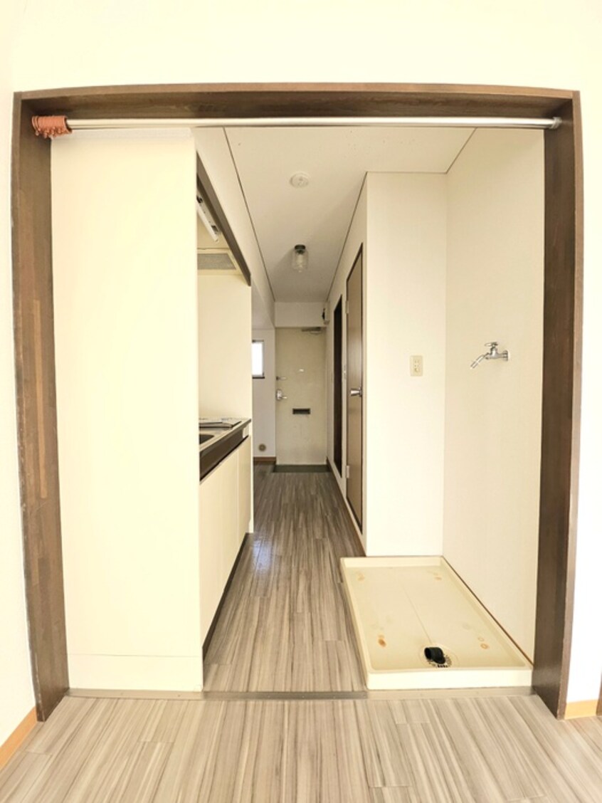 廊下 トレ－シ－中山