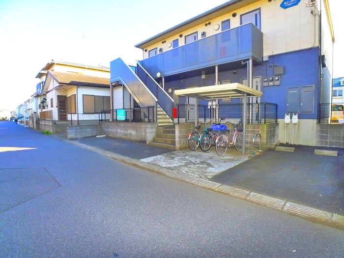 駐車場 サニ－コ－ト