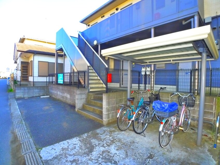 駐輪場 サニ－コ－ト