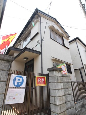鶴ヶ丘貸家