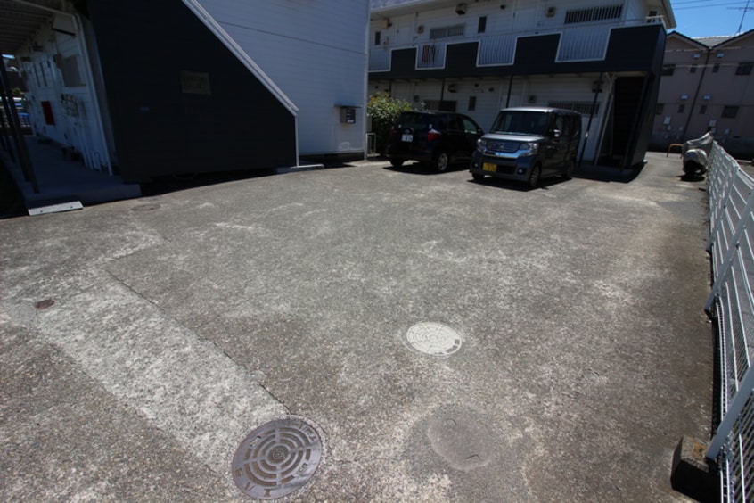 駐車場 エステ－トＳＫ１