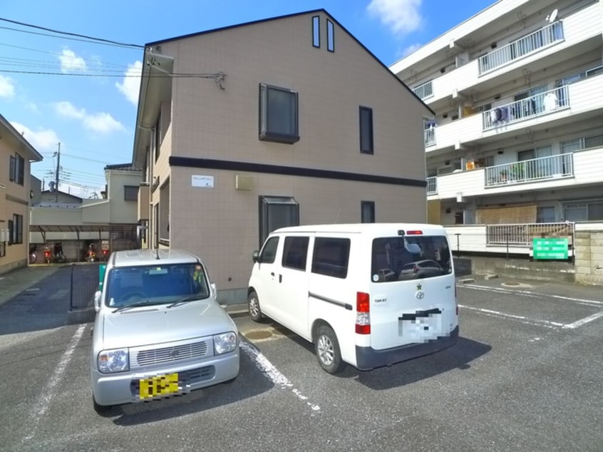 駐車場 ヴィレッヂパルＣ棟