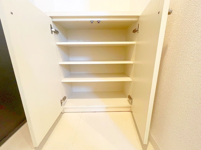 靴箱 ル－ク西早稲田