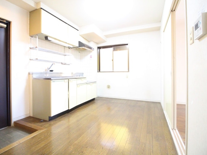 キッチン フラワーヒルズ