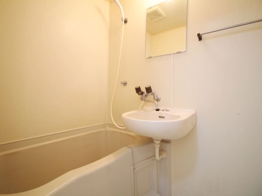 バス／シャワールーム等 フラワーヒルズ