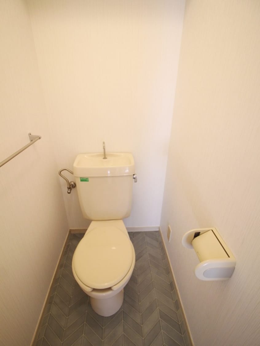 トイレ フラワーヒルズ