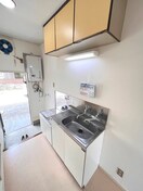 キッチン ｻﾝﾗｲﾌﾏﾝｼｮﾝ