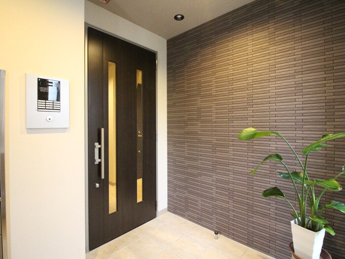 エントランス部分 ゼロワン松葉