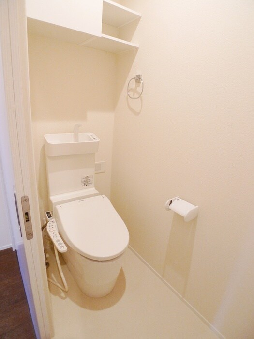 トイレ ゼロワン松葉