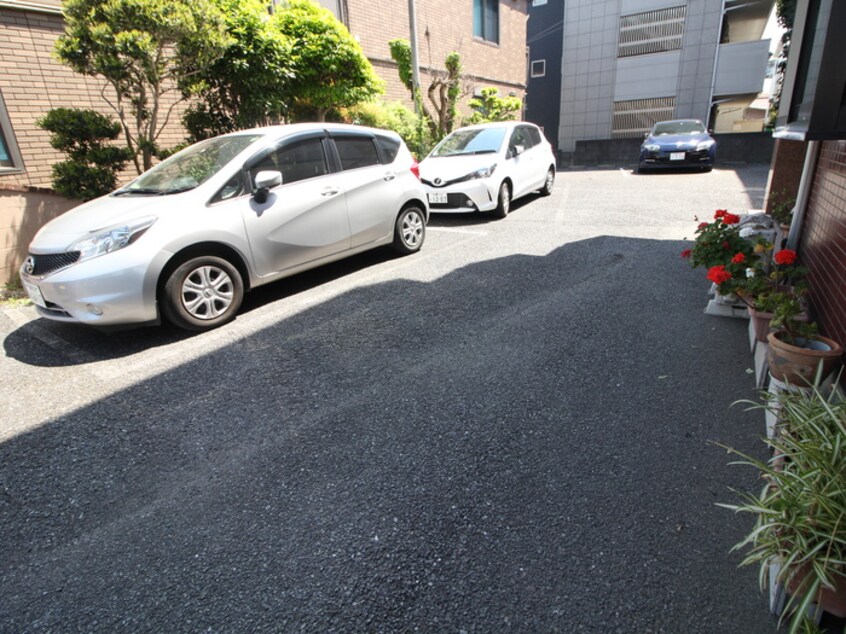 駐車場 キャロットハイツＢ