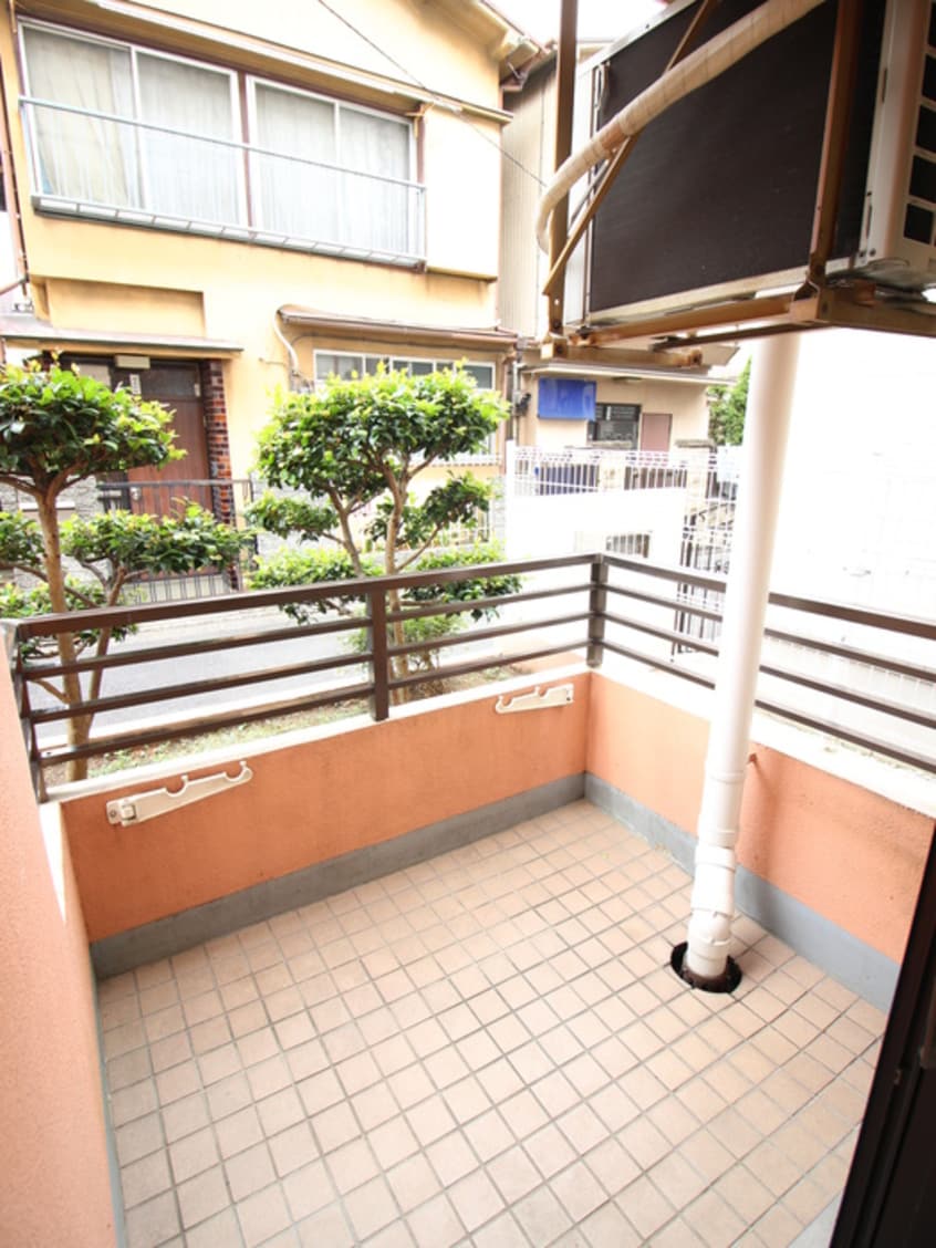 ベランダ・バルコニー マジェスティパレスＫＭ