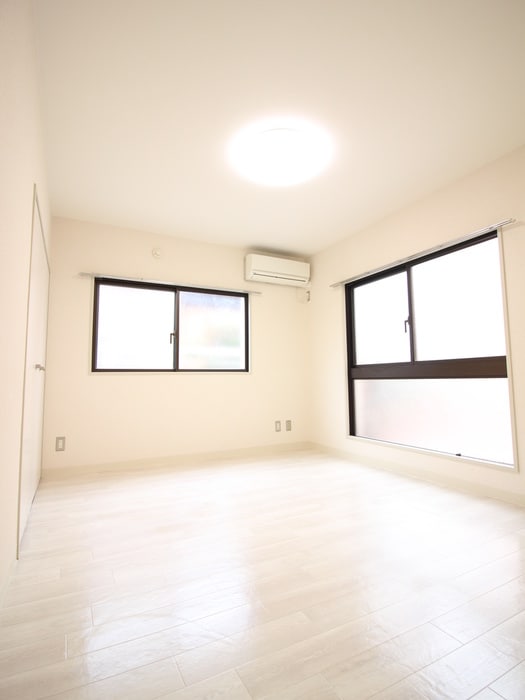 居室 マジェスティパレスＫＭ