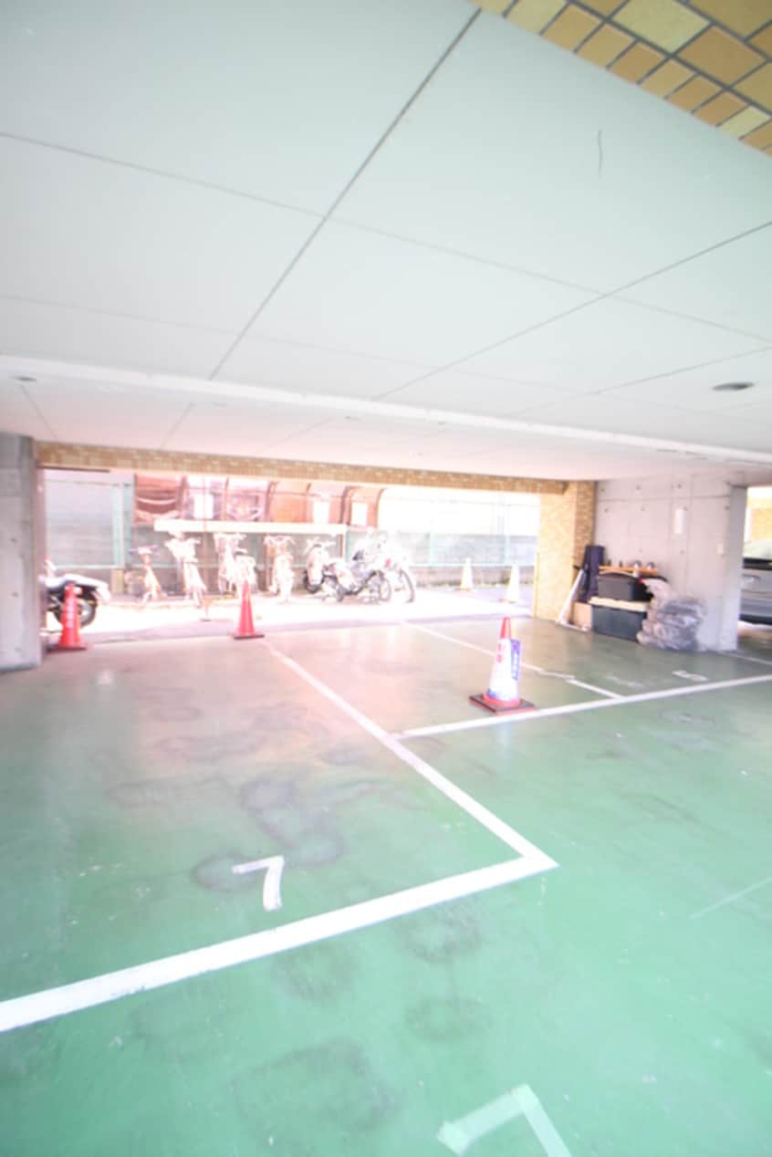 駐車場 スタ－ダスト相模