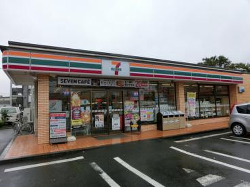 セブンイレブン上鶴間本町６丁目店(コンビニ)まで210m ドミ－ル相模大野