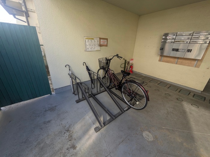 駐輪場 パールコーポ藤