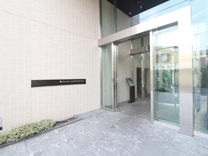 エントランス部分 TELLUS八幡山