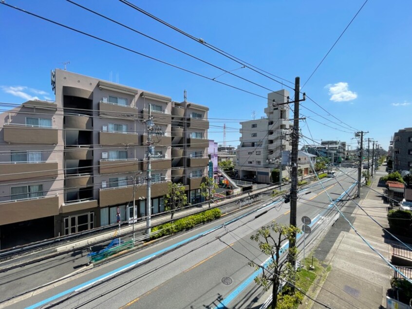 室内からの展望 三恵マンション