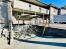 駐輪場 グランディ－ルナギサワ