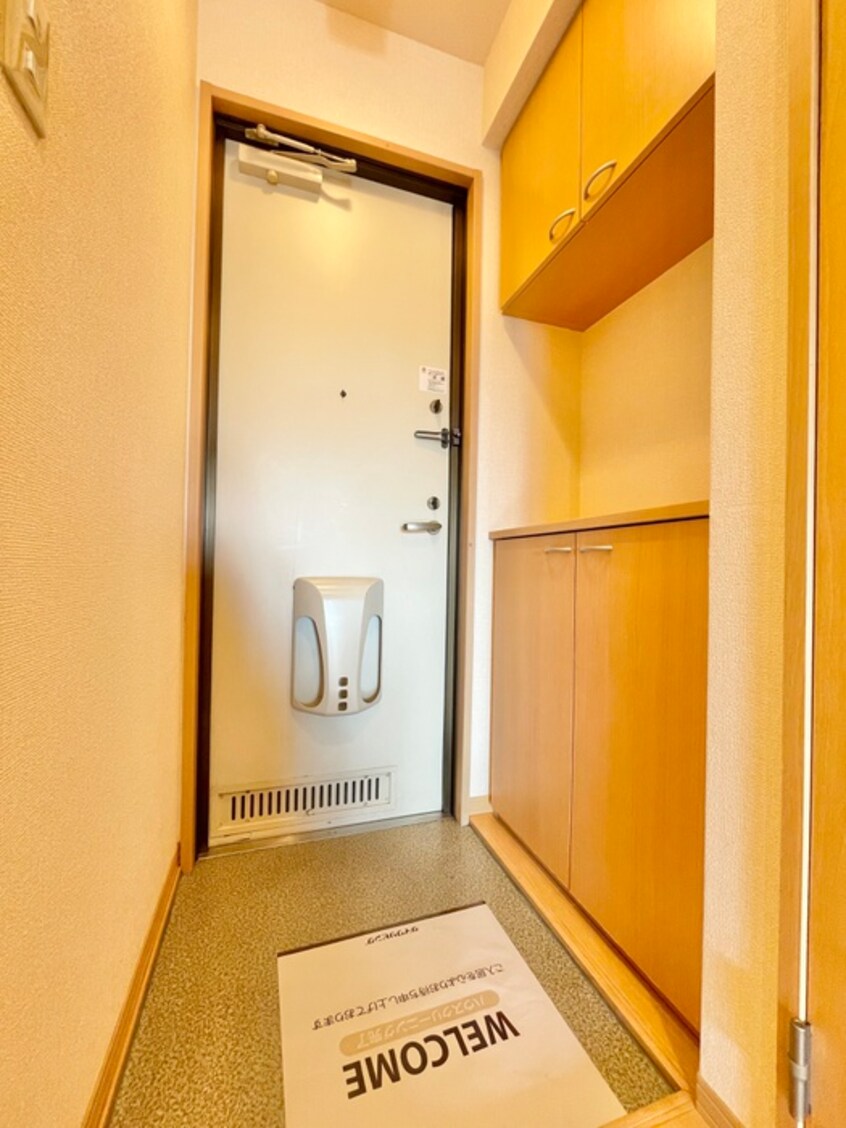 玄関 グランディ－ルナギサワ