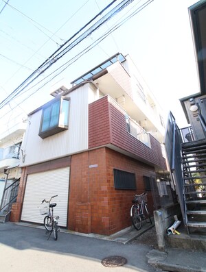 ポニ－ハイツ