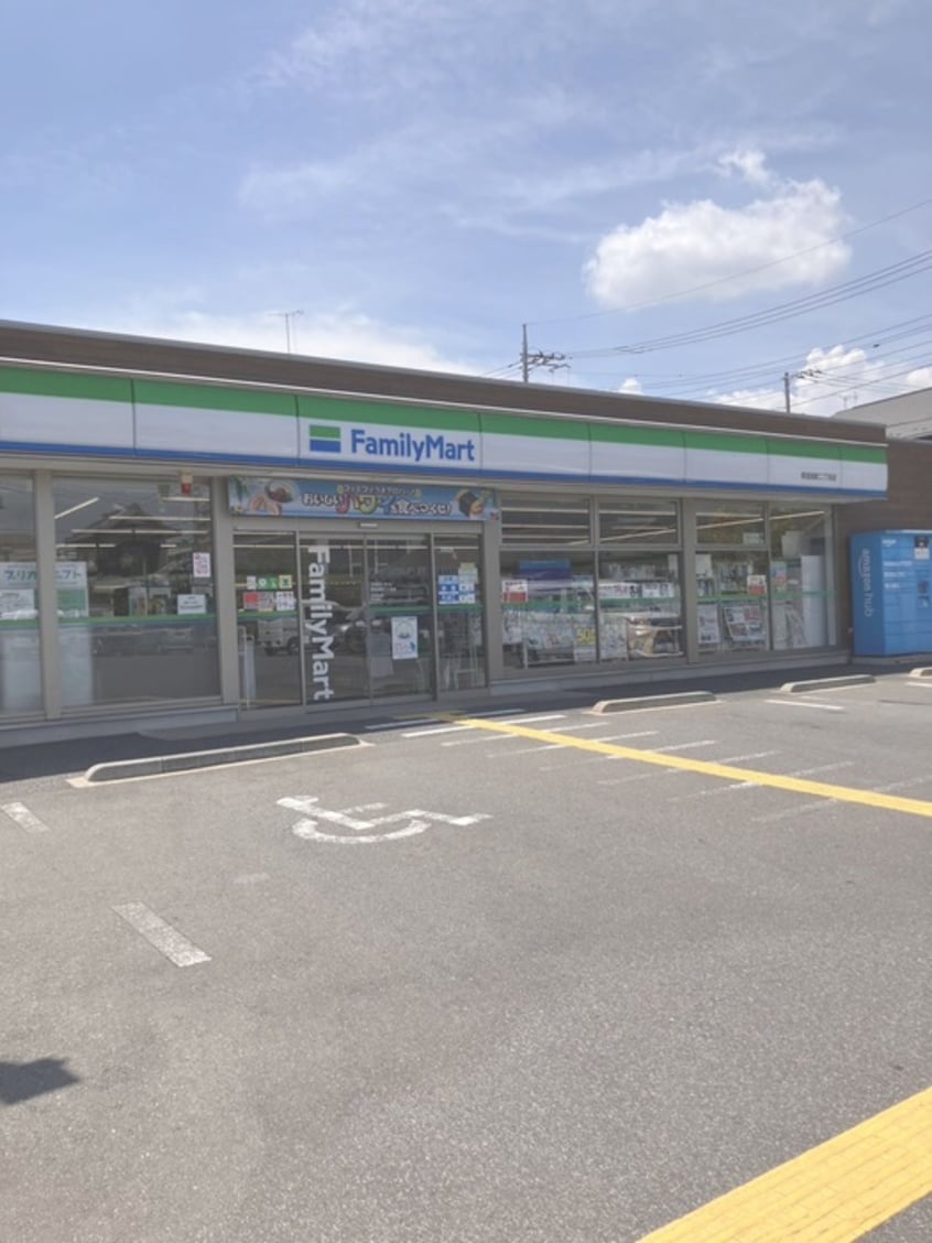 ファミリーマート　草加旭町二丁目店(コンビニ)まで500m BestStage草加アネックス