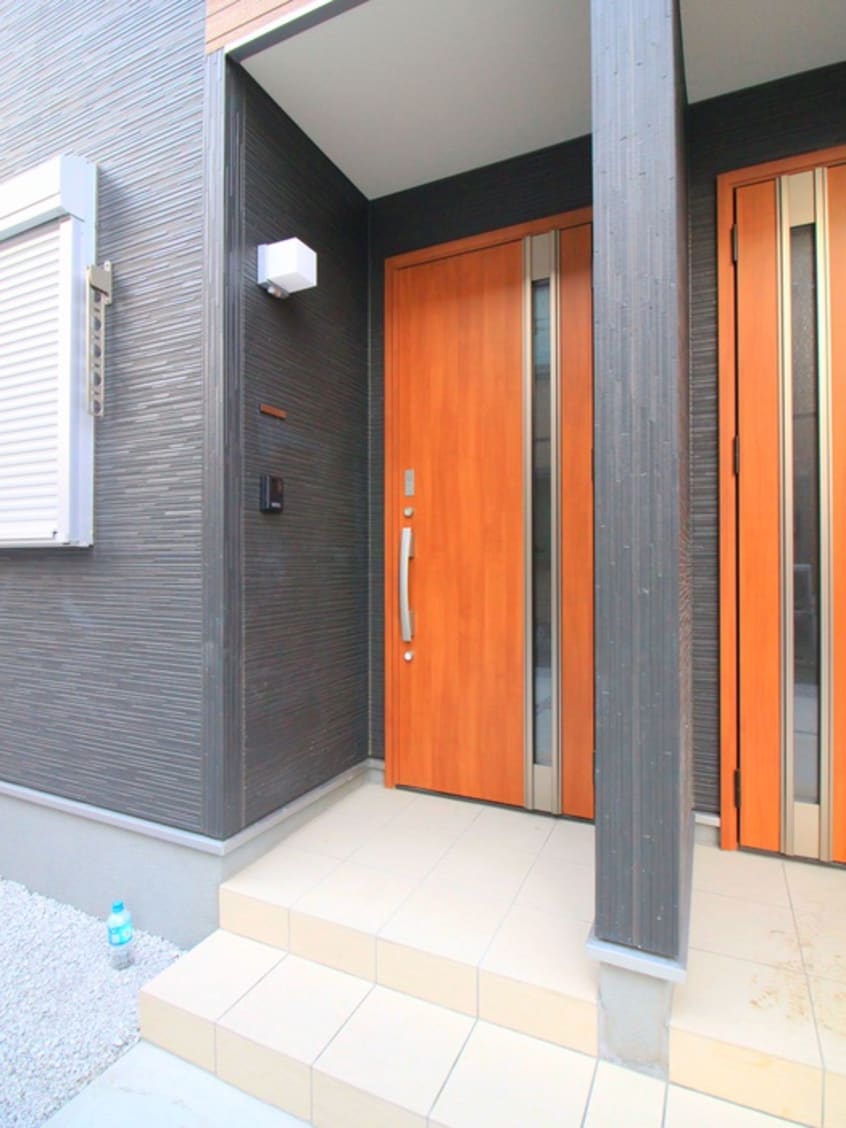 エントランス部分 リーブルファイン中宗岡