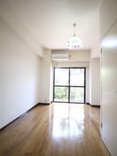 居室 グランドパレス東北沢