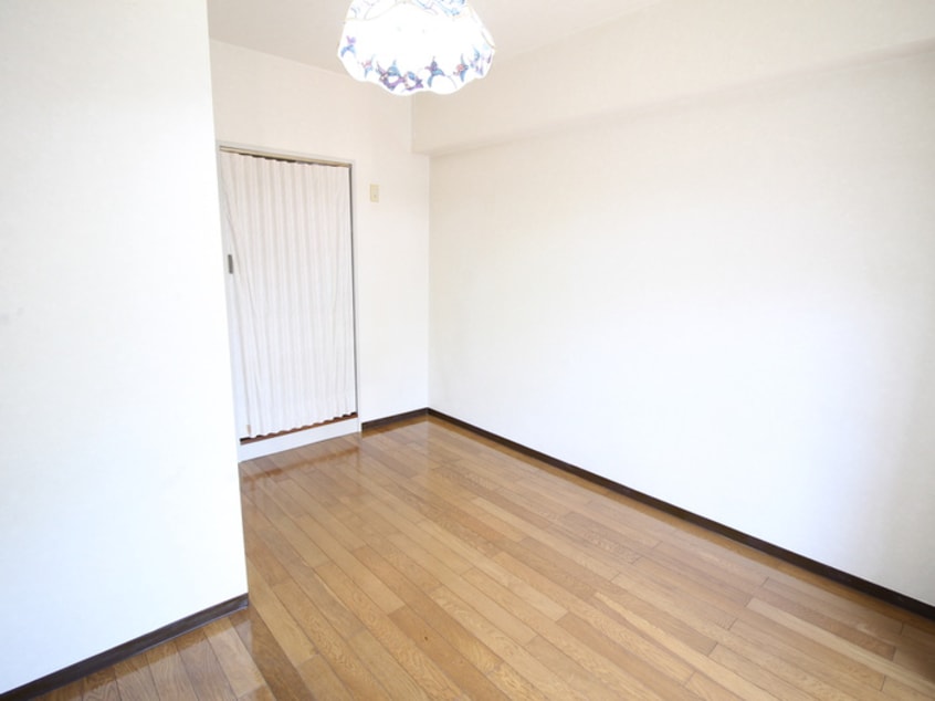 居室 グランドパレス東北沢