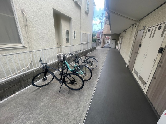 駐輪場 サンヴィレッジ２８