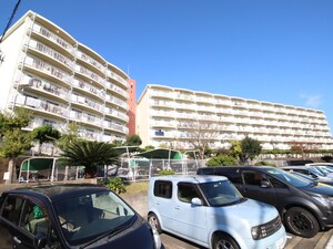 湘南長沢ｸﾞﾘｰﾝﾊｲﾂ1-1号棟（701）