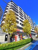 モア南浦和の外観
